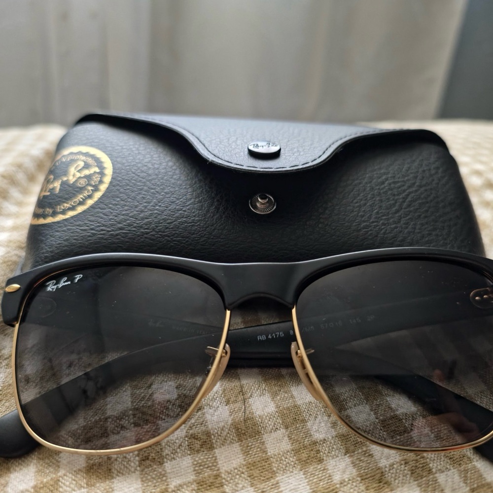 Ray-Ban Black and Gold Sunglasses with Gradient Lenses